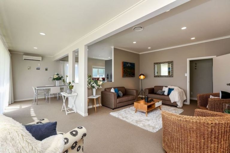 Photo of property in 27 List Street, Welbourn, New Plymouth, 4310