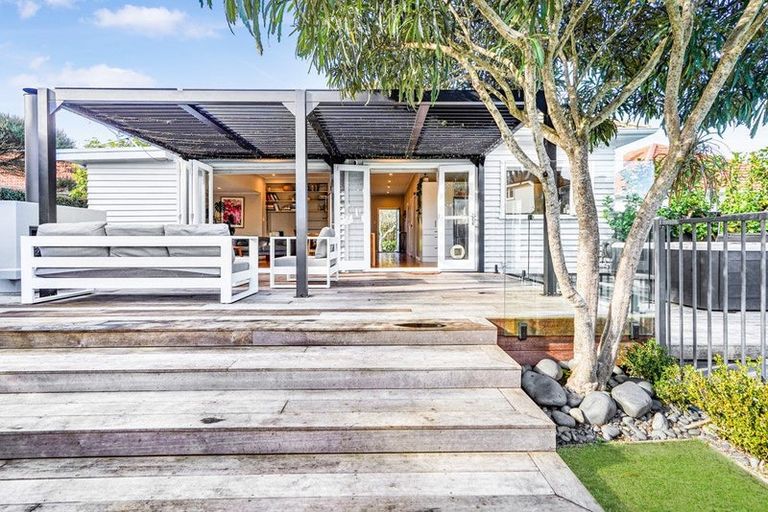 Photo of property in 11 Galway Avenue, Hamilton East, Hamilton, 3216