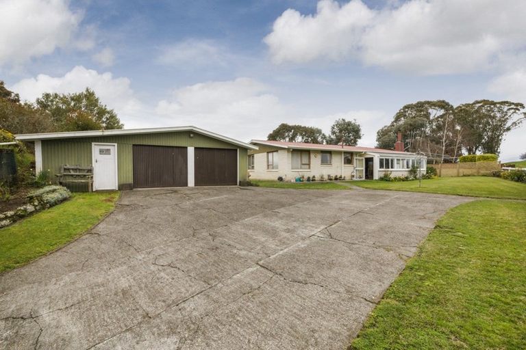 Photo of property in 36 Puketotara Road, Rangiotu, Palmerston North, 4477