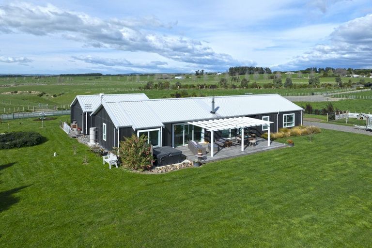 Photo of property in Piritu, 56 Riverview Lane, Maraekakaho, Hastings, 4171