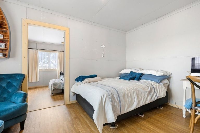 Photo of property in 19 South Crescent, Amberley, 7481