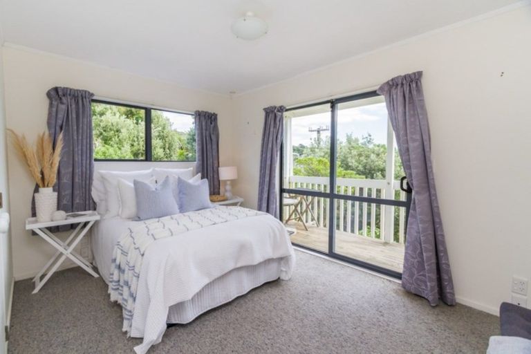 Photo of property in 37a Matatiro Street, Titahi Bay, Porirua, 5022
