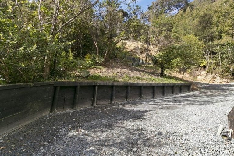 Photo of property in 8 Haven Grove, Naenae, Lower Hutt, 5011