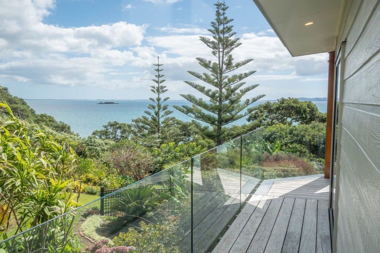 Photo of property in 21 Kupe Road, Coopers Beach, 0420