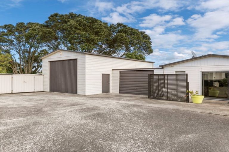 Photo of property in 10 Hillview Road, Waihi Beach, 3611