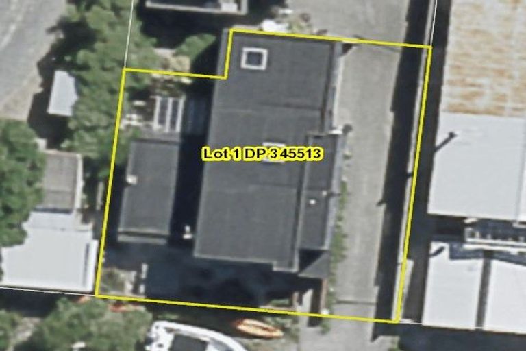 Photo of property in 394 The Esplanade, Island Bay, Wellington, 6023