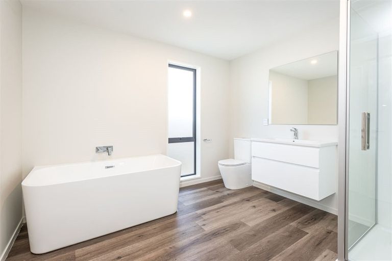 Photo of property in 8 Angus Place, Rangiora, 7400