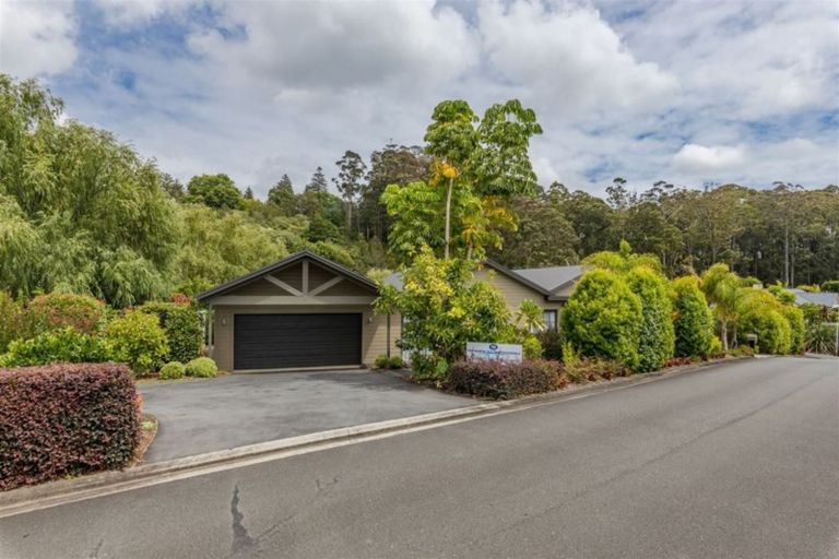 Photo of property in 15 Alderton Drive, Kerikeri, 0230