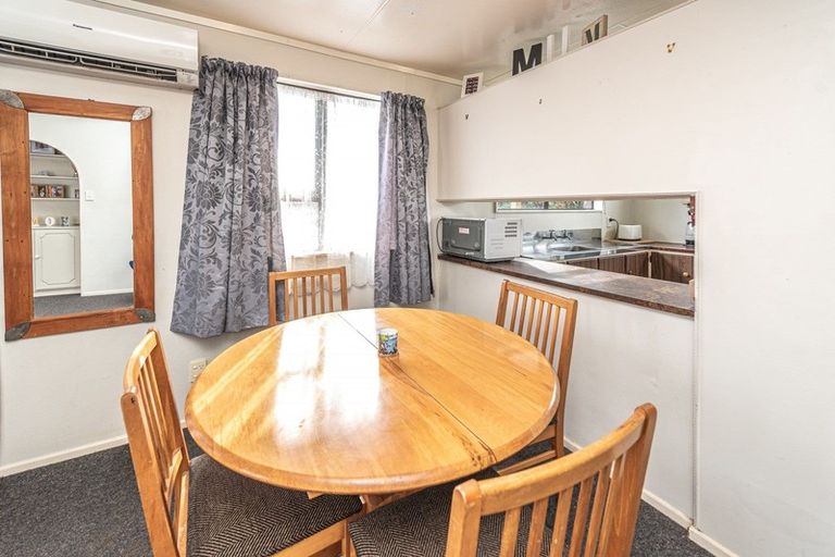 Photo of property in 56 Puriri Street, Gonville, Whanganui, 4501