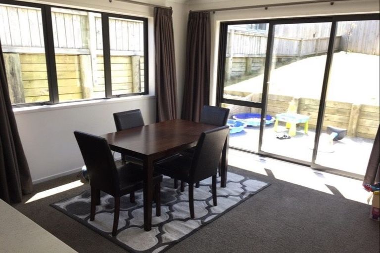 Photo of property in 49 Maylee Crescent, Gulf Harbour, Whangaparaoa, 0930