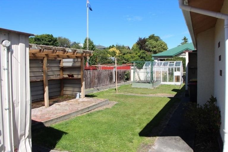 Photo of property in 2a Grasmere Street, Waimataitai, Timaru, 7910