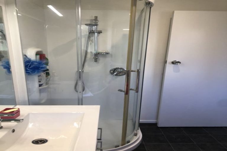 Photo of property in 54 Mark Avenue, Paparangi, Wellington, 6037