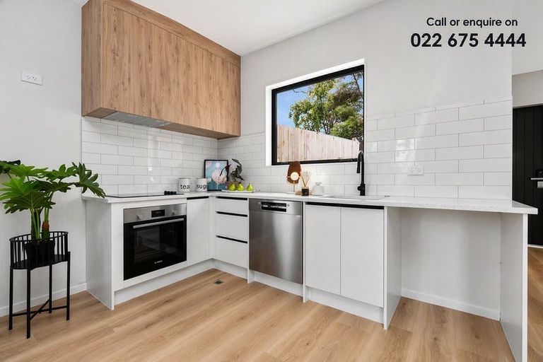 Photo of property in 5/18 Dellwood Avenue, Henderson, Auckland, 0612