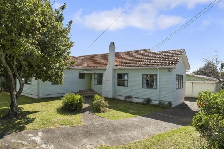 Photo of property in 31 Vine Street, Mangere East, Auckland, 2024
