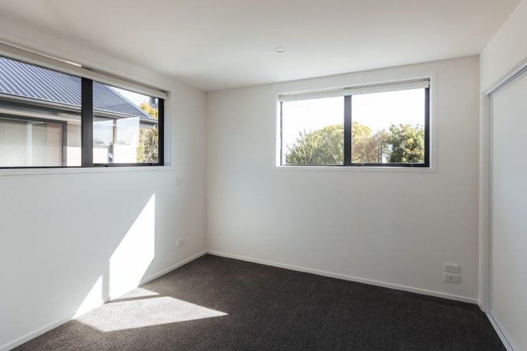 Photo of property in 4/12 Matata Place, Dallington, Christchurch, 8061