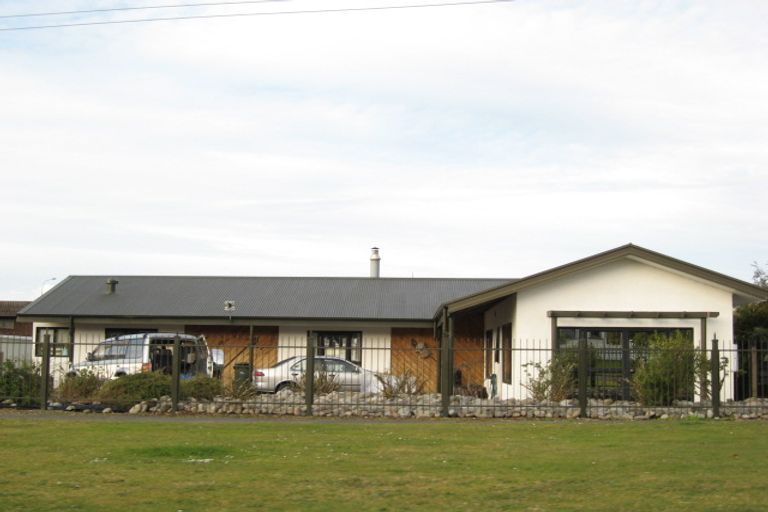 Photo of property in 12 Miranda Street, Stratford, 4332