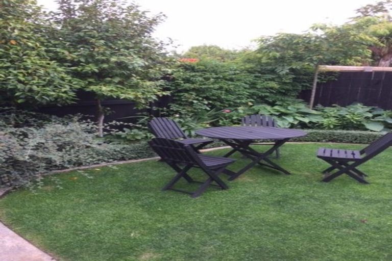 Photo of property in 2/15 Highsted Road, Bishopdale, Christchurch, 8053