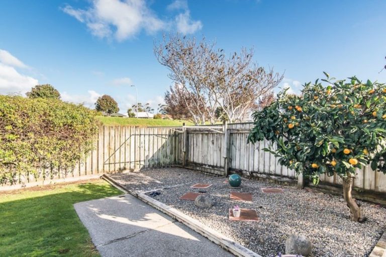 Photo of property in 19 Sunburst Court, Paraparaumu Beach, Paraparaumu, 5032