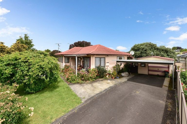 Photo of property in 23 Jasmine Avenue, Dinsdale, Hamilton, 3204