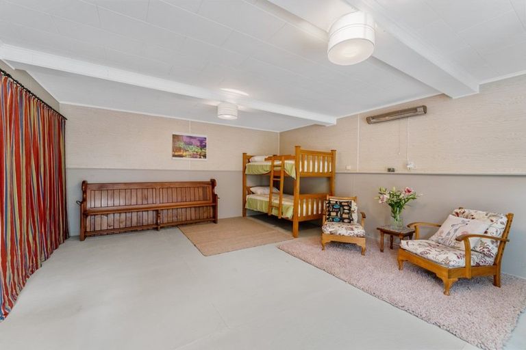 Photo of property in 4 Titoki Road, Waikanae Beach, Waikanae, 5036