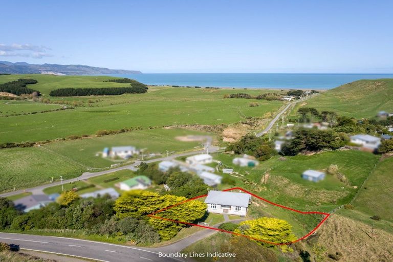 Photo of property in 346 Cape Palliser Road, Whangaimoana, Featherston, 5772