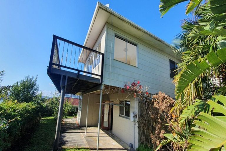 Photo of property in 6 Sir George Back Street, Opua, 0200