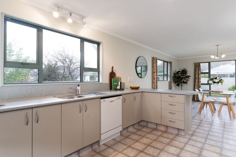 Photo of property in 10 Tait Crescent, Featherston, 5710