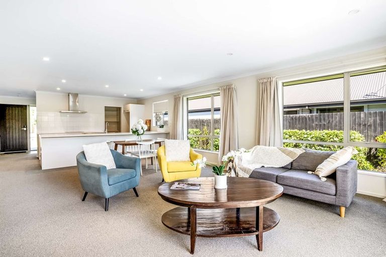 Photo of property in 4 Urihia Street, Marshland, Christchurch, 8083