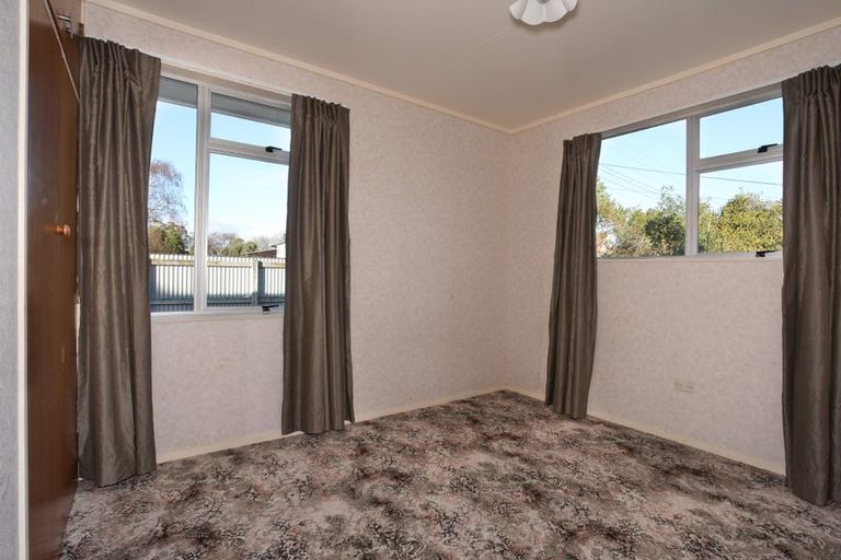 Photo of property in 1 Edward Street, Bulls, 4818