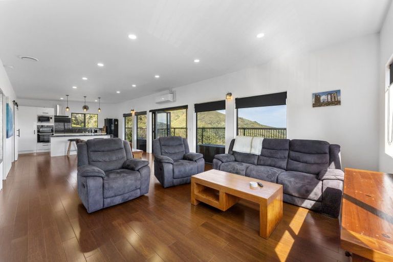 Photo of property in 32a Woodvale Grove, Fairfield, Lower Hutt, 5011