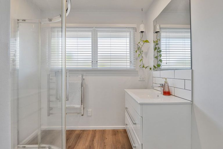 Photo of property in 98 Wales Street, Halswell, Christchurch, 8025