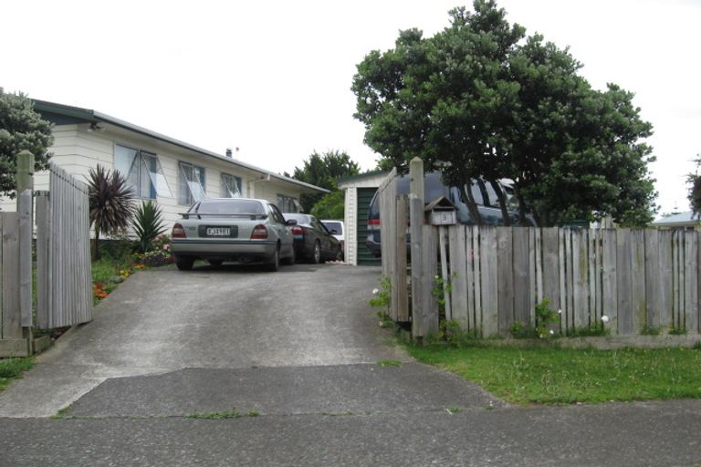 Photo of property in 3 Vimy Place, Mangere, Auckland, 2022