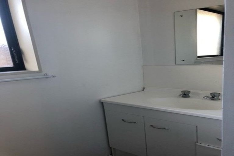 Photo of property in 12a Albert Street, Papakura, 2110