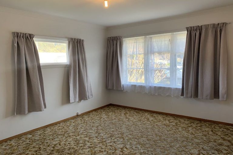 Photo of property in 12c Kiln Street, Silverstream, Upper Hutt, 5019