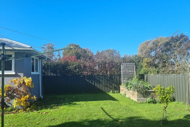 Photo of property in 2 Plimsoll Street, Carterton, 5713