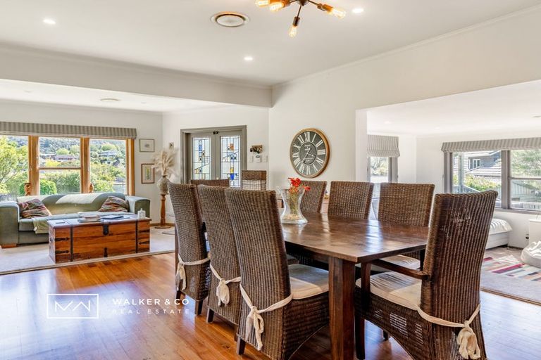 Photo of property in 41 Whitemans Road, Silverstream, Upper Hutt, 5019