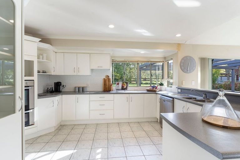 Photo of property in 81 Polo Prince Drive, Totara Park, Manurewa, 2576