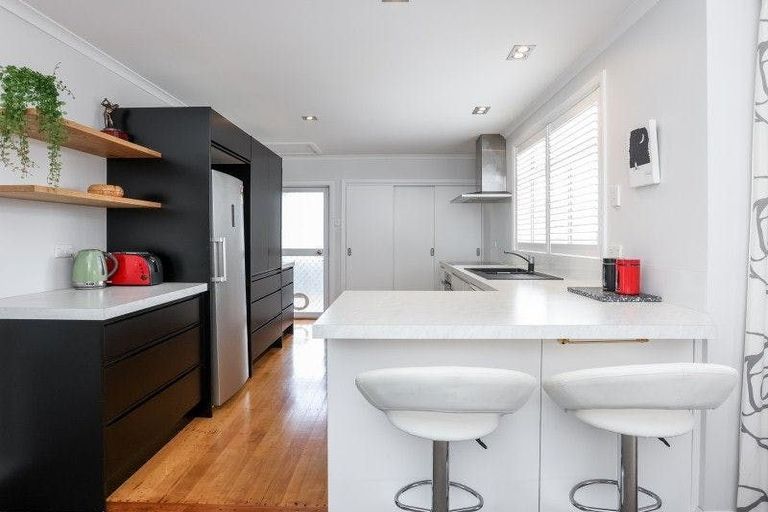 Photo of property in 9a Flanders Avenue, Onekawa, Napier, 4110