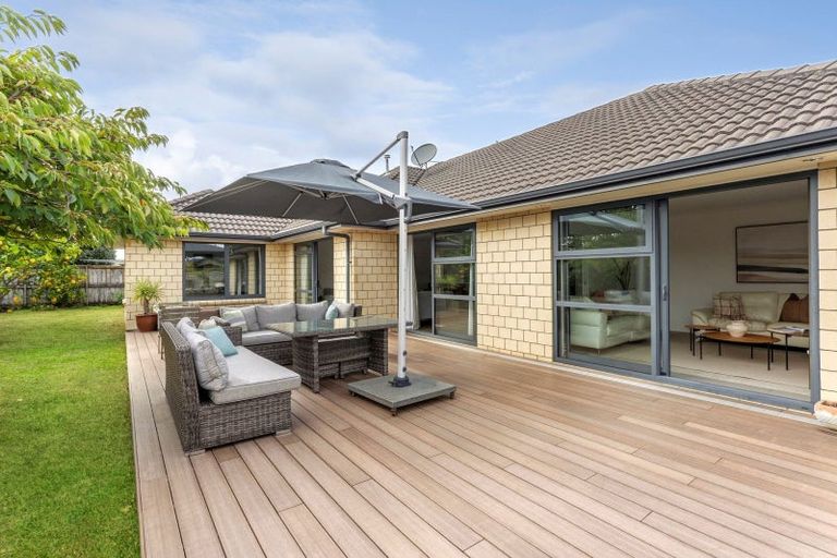 Photo of property in 24 Honiss Place, Cambridge, 3434