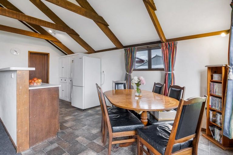 Photo of property in 17 Niddry Crescent, Winton, 9720