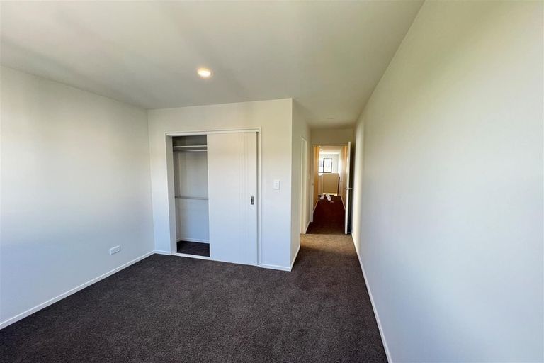 Photo of property in 31 Aramata Road, Papakura, 2110