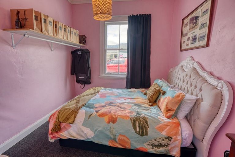 Photo of property in 70 Moorhouse Street, Ross, 7812