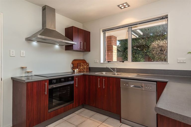 Photo of property in 47 Coppinger Terrace, Aidanfield, Christchurch, 8025