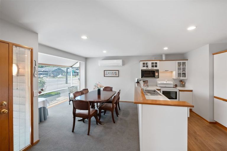 Photo of property in 1/35 Merrin Street, Avonhead, Christchurch, 8042
