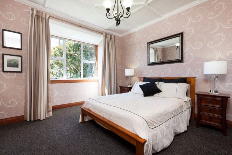 Photo of property in 286 Carrington Street, Vogeltown, New Plymouth, 4310