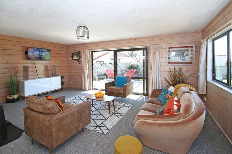 Photo of property in 43 Waterford Road, Fitzroy, Hamilton, 3206