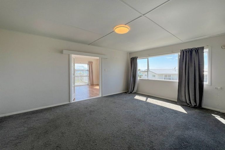 Photo of property in 21 Brightside Road, Stanmore Bay, Whangaparaoa, 0932