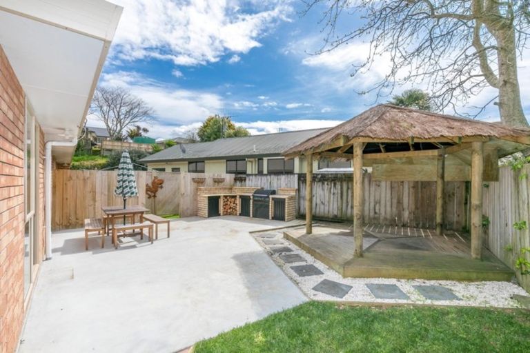 Photo of property in 28 Antrim Place, Nawton, Hamilton, 3200