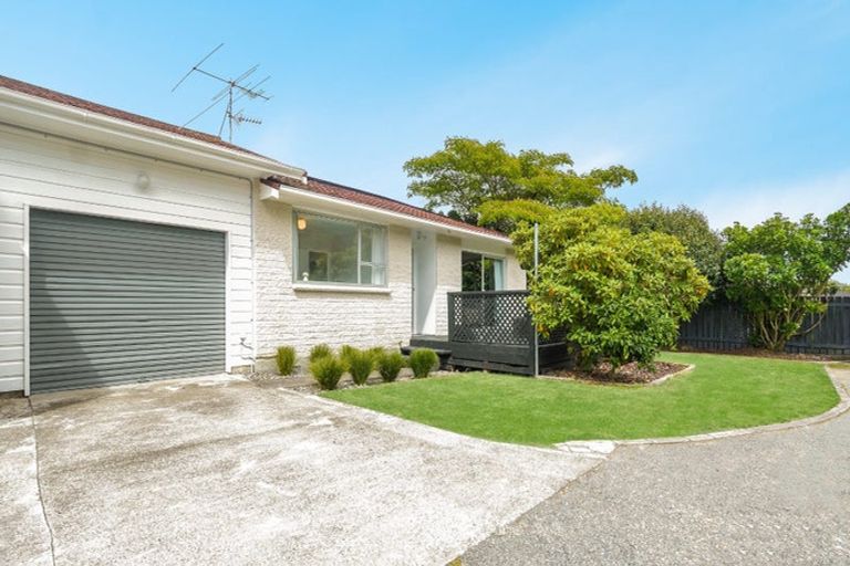 Photo of property in 1/10 Denver Grove, Totara Park, Upper Hutt, 5018