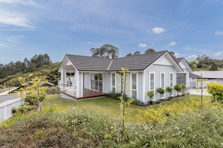Photo of property in 99 Adler Drive, Ohauiti, Tauranga, 3112